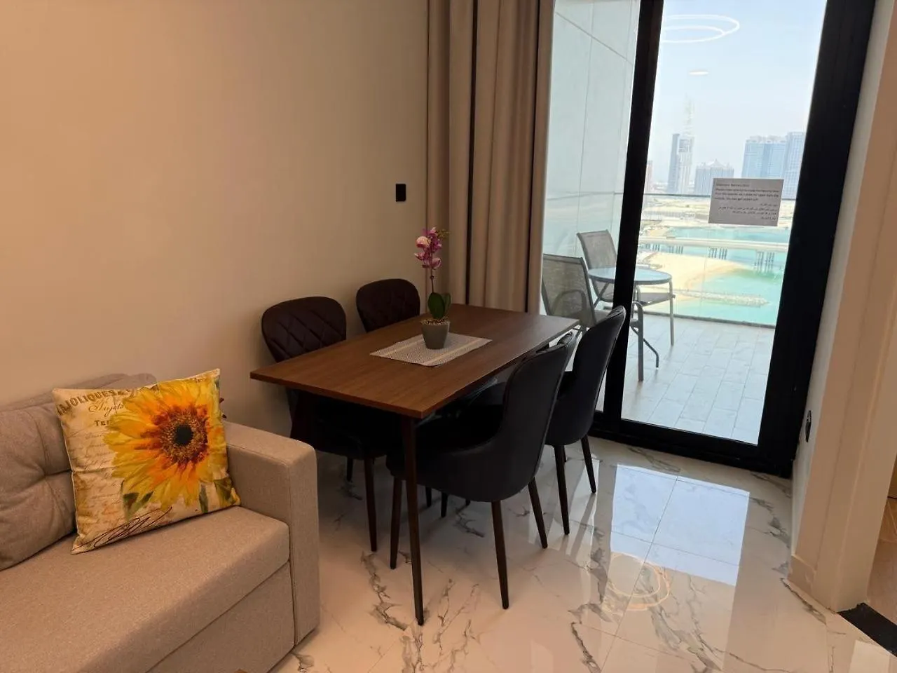 Maryah Island Luxe 1 Bed Junior By Central Stay Abu Dhabi 0*,  United Arab Emirates